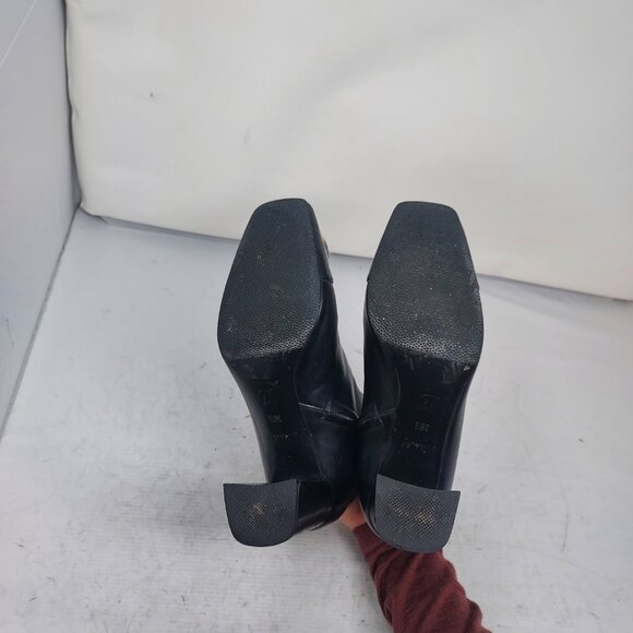 Louis Vuitton LV Madeleine Black Leather Ankle Boot - Picture 2 of 14